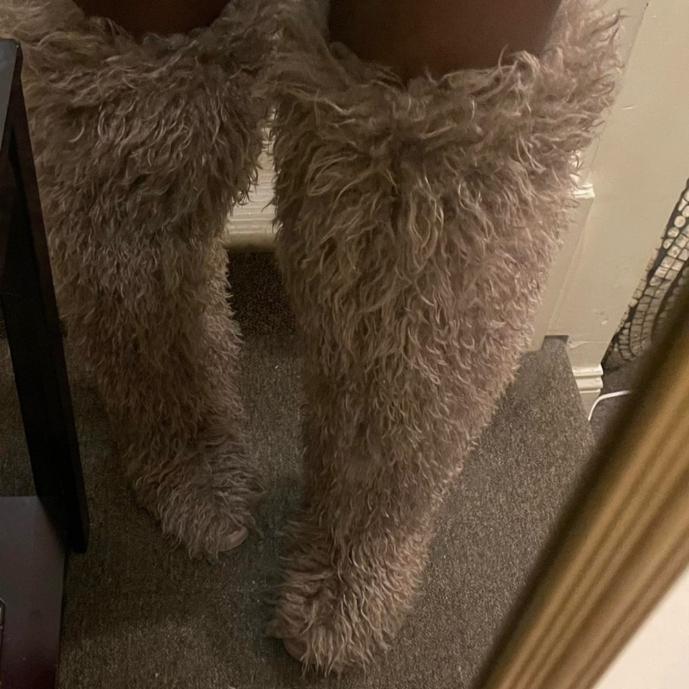 Women's Furry Tan Boots